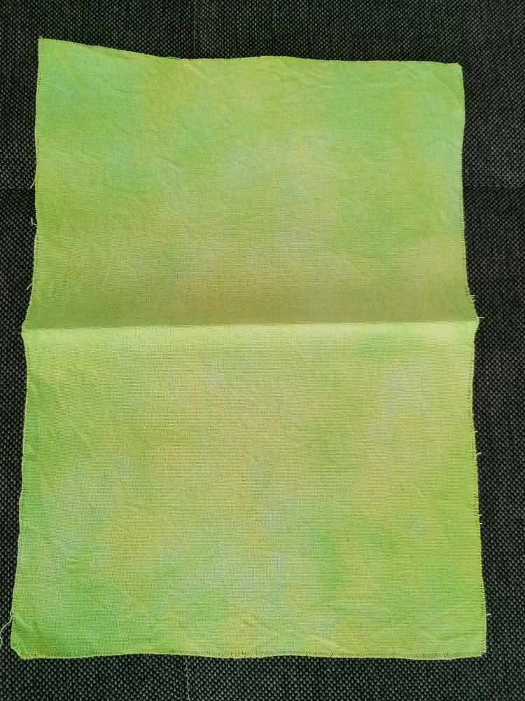 Látka na vyšívanie perlička v zelenej farbe