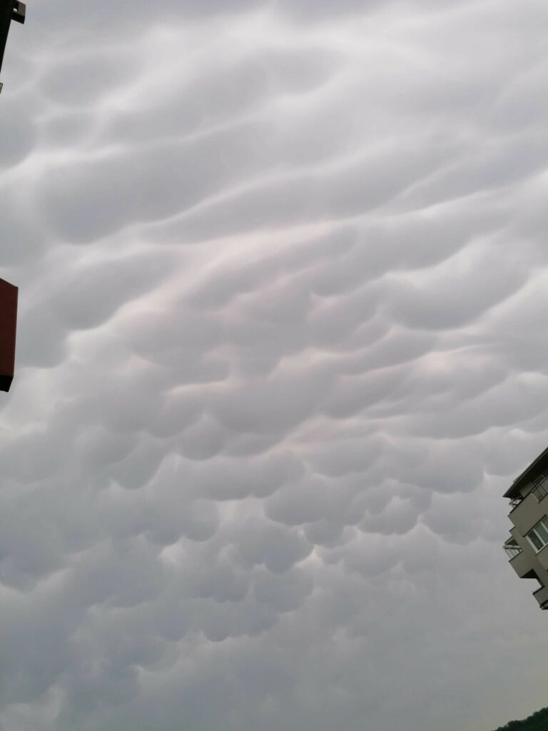 Mammatus oblaky